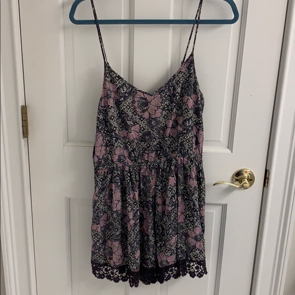 Wild Pearl Romper Size Large
